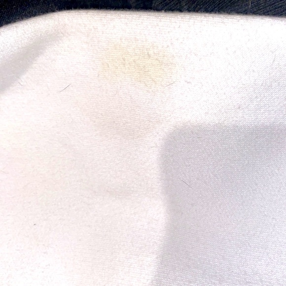 A nice Michael kors crewneck in great condition - Picture 4 of 4